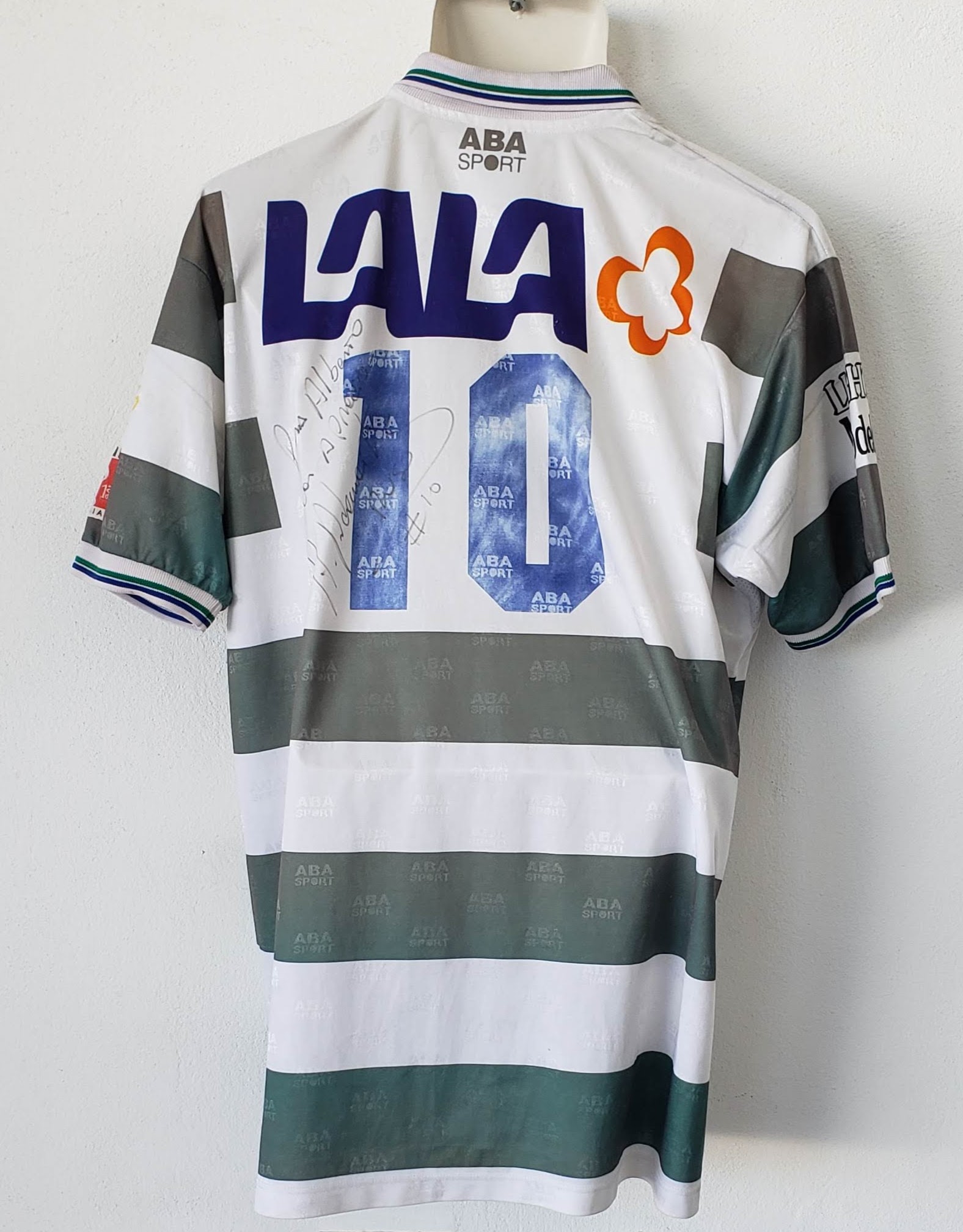 JERSEY LOCAL TEMPORADA 1995. ADOMAITIS