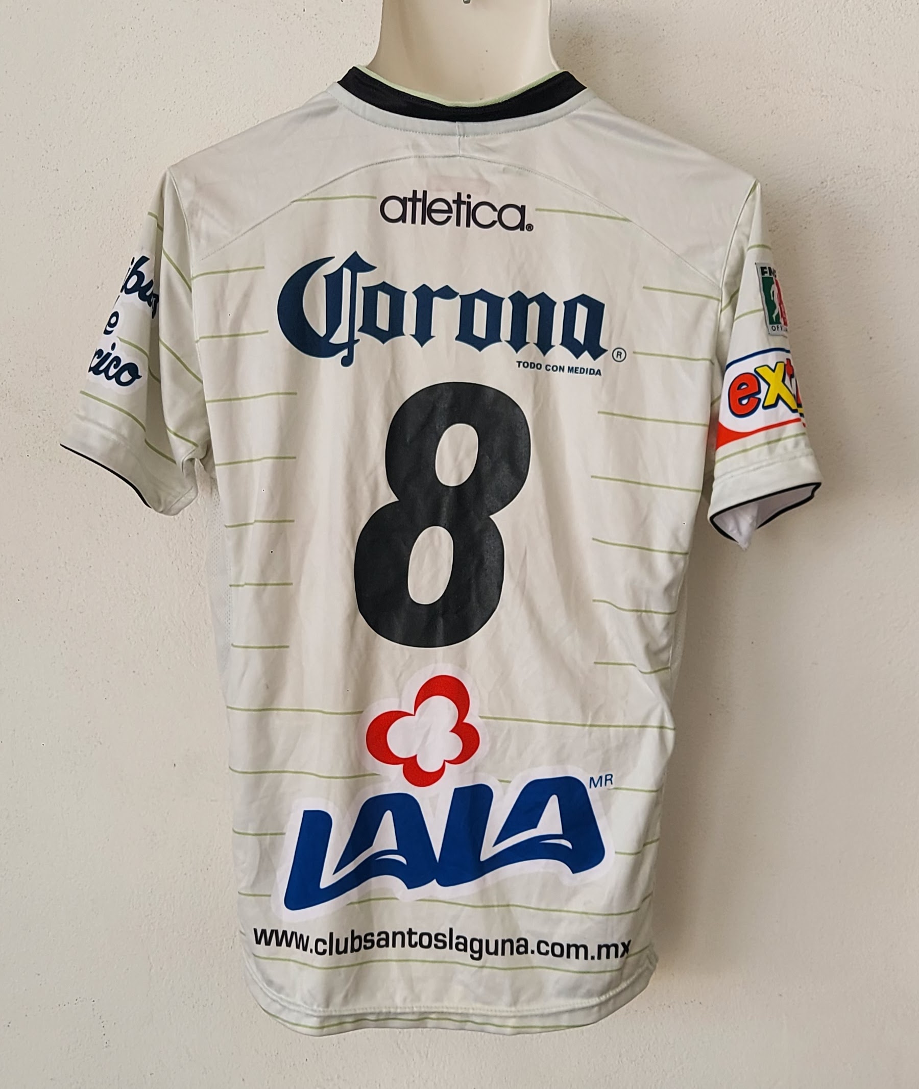 JERSEY ALTERNO APERTURA 2010. CARLOS MORALES