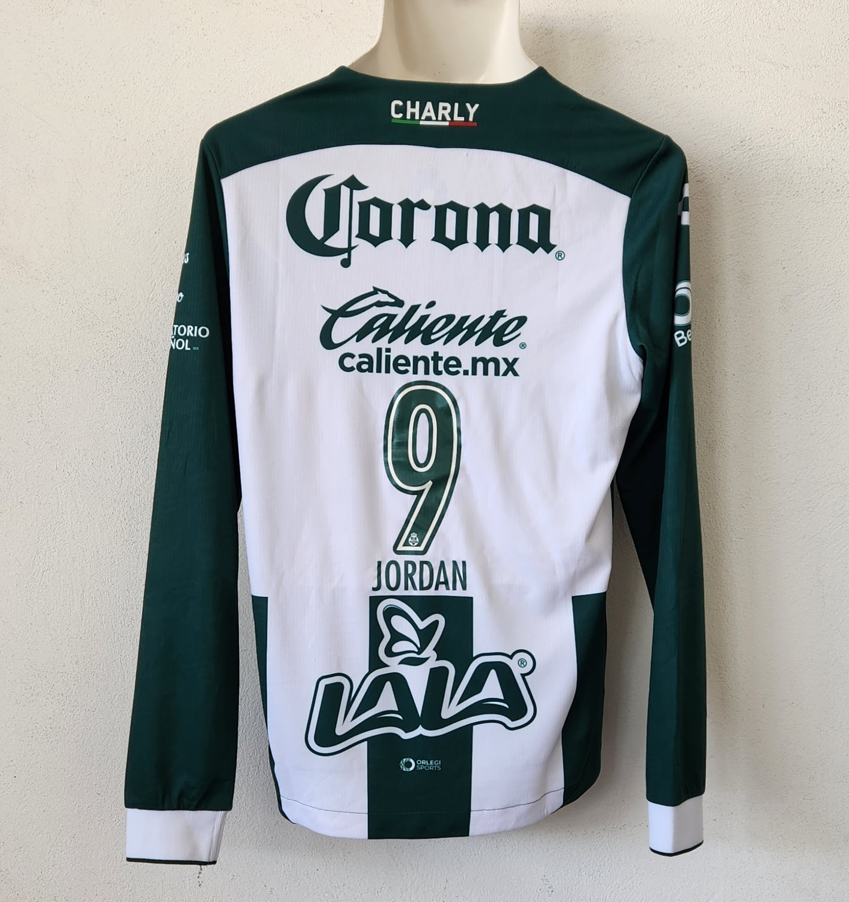 LOCAL AP. 24 Y CL. 25 JORDAN CARRILLO